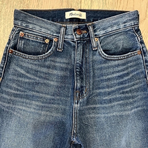 Madewell The High Waist Mom Jean - Picture 6 of 6
